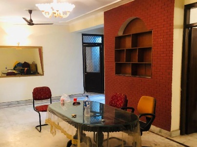 1 RK Flat photo 1