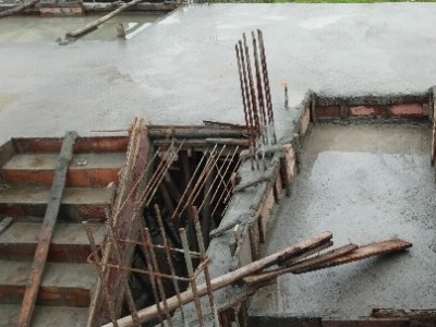 2 BHK Flat photo 2