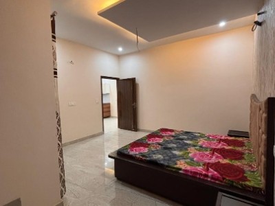 2 BHK Flat photo 2