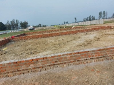 Land photo 3
