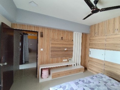 2 BHK Flat photo 2