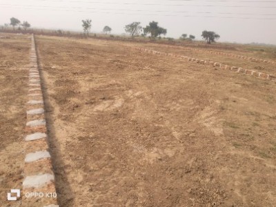 Land photo 2
