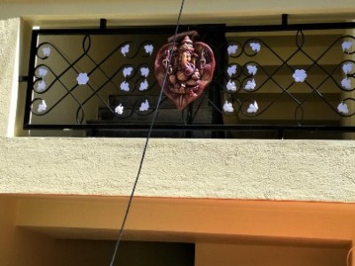 2 BHK Flat photo 2