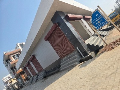 Warehouse photo 3