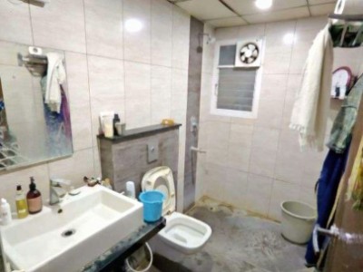2 BHK Flat photo 2