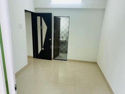 1 BHK Flat photo 2