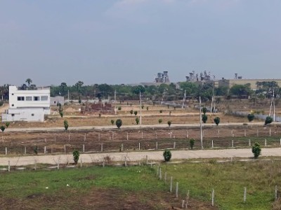 Land photo 2