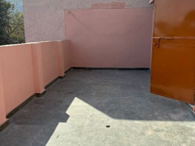 2 BHK Flat photo 2
