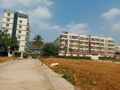 Land photo 2