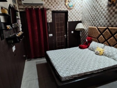 2 BHK Flat photo 3