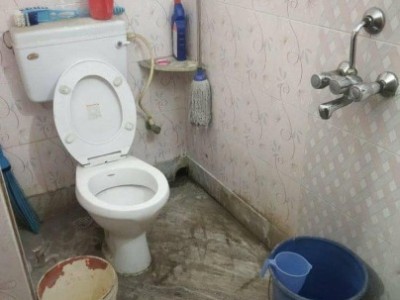 2 BHK Flat photo 2