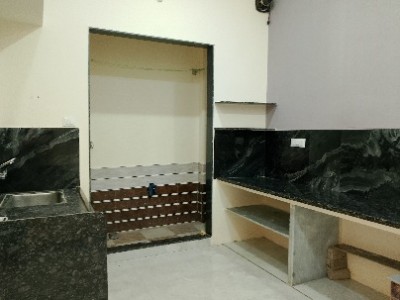 1 BHK Flat photo 2