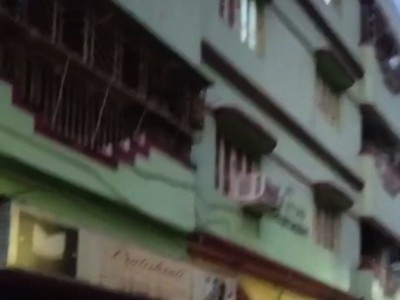 2 BHK Flat photo 2