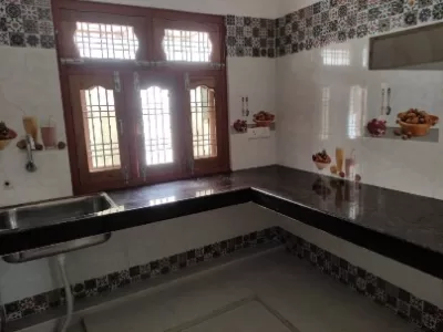 2 BHK Flat photo 3