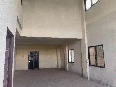 Warehouse photo 3