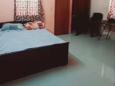 2 BHK Flat photo 3