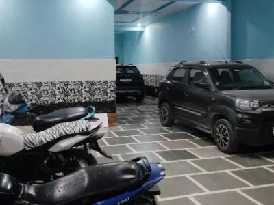 3 BHK Flat photo 2
