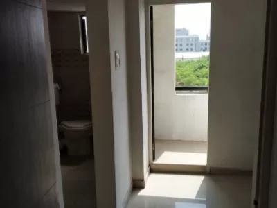 1 BHK Flat photo 3